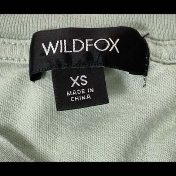 Wildfox On The Prowl Keke Cheetah Graphic Tee style Cj16A004 XS short sleeve - Picture 4 of 7